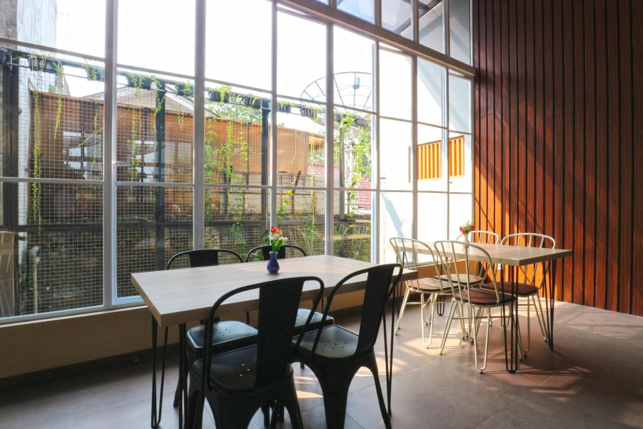 Kampioen Bed & Breakfast Bandung Eksteriør bilde